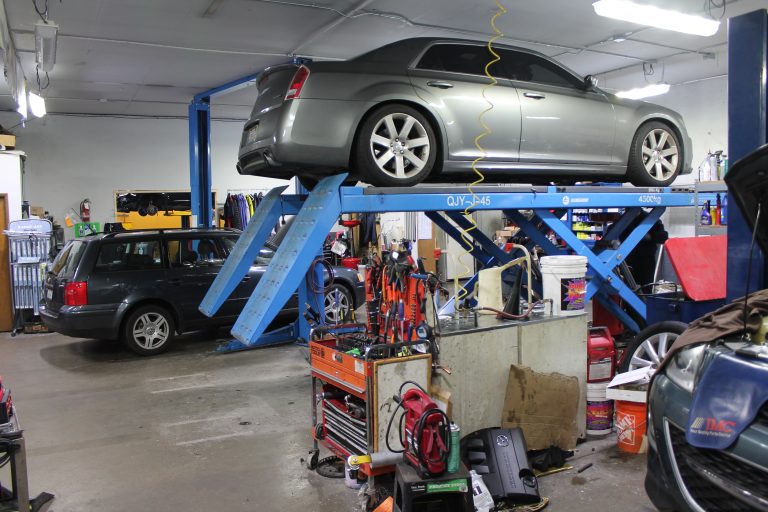Photo Gallery C & M Auto Repair & Collision